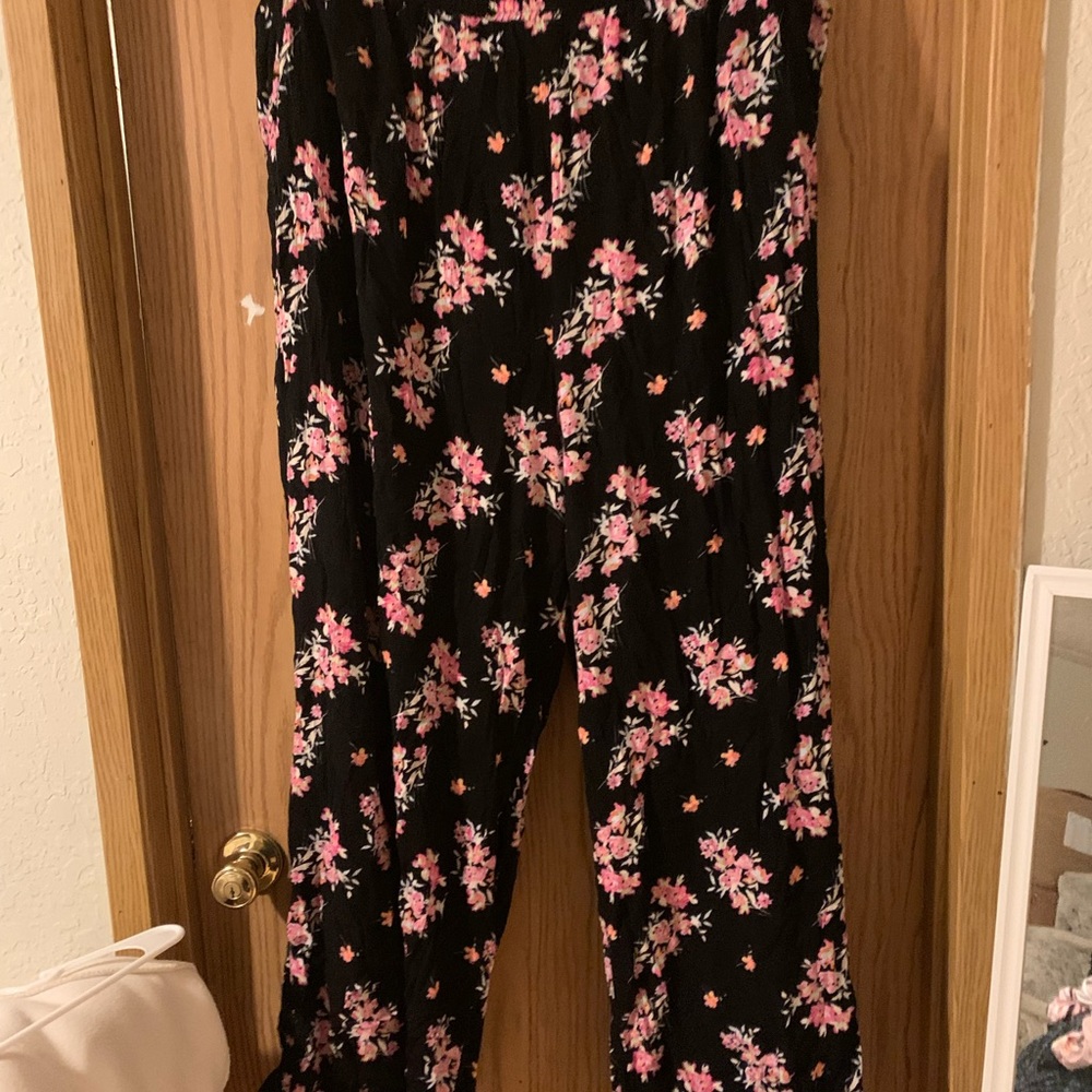 BLACK FLORAL CRINKLE GAUZE WIDE LEG PANT